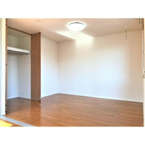 ヴェルドミール葉池　名古屋市賃貸　仲介手数料無料の洋室