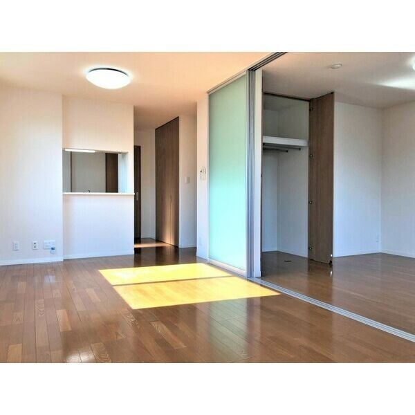 ヴェルドミール葉池　名古屋市賃貸　仲介手数料無料の居間・リビング