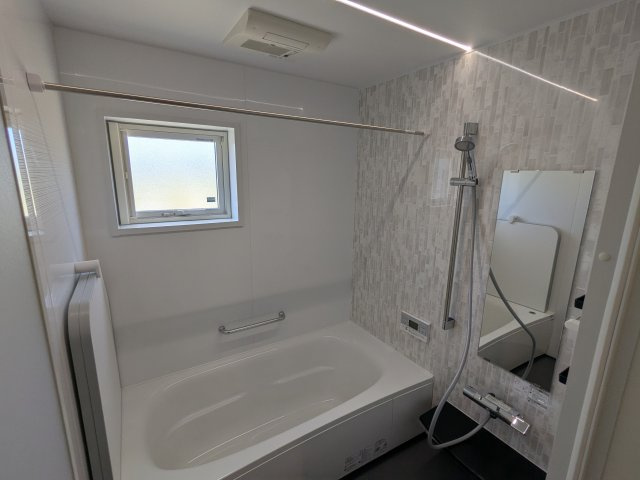 岩出市宮・新築戸建・116233の浴室
