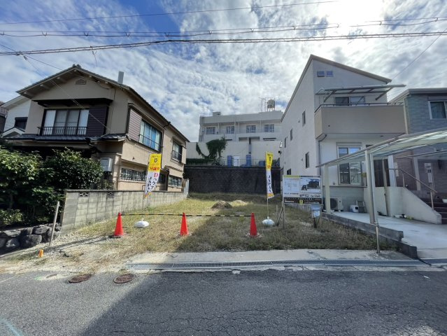 東香里元町　売地（建築条件なし）