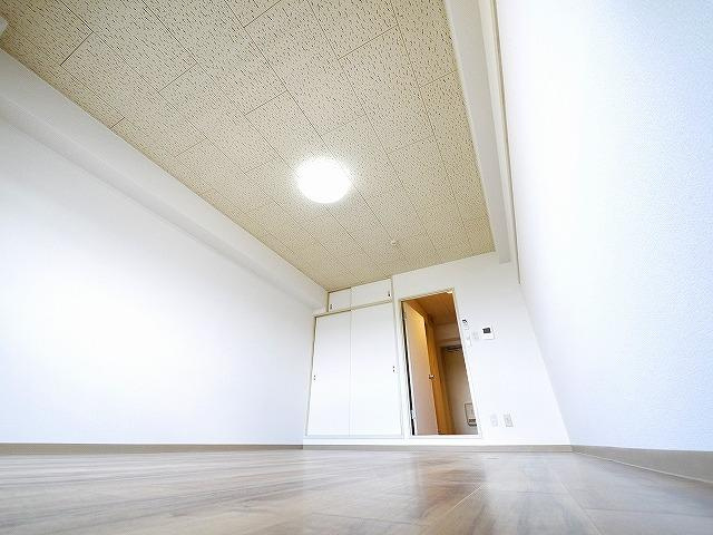 ヴィエンシャトレー小池