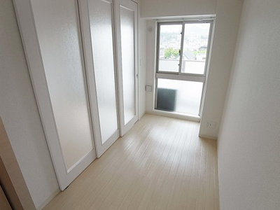 【その他】 | KMS新生水木通 | 寝室とリビングを仕切れます