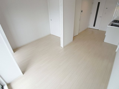 【居間・リビング】 | KMS新生水木通 | どのような家具を置くか迷いますね