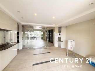 【エントランス】 | 清潔なエントランスです