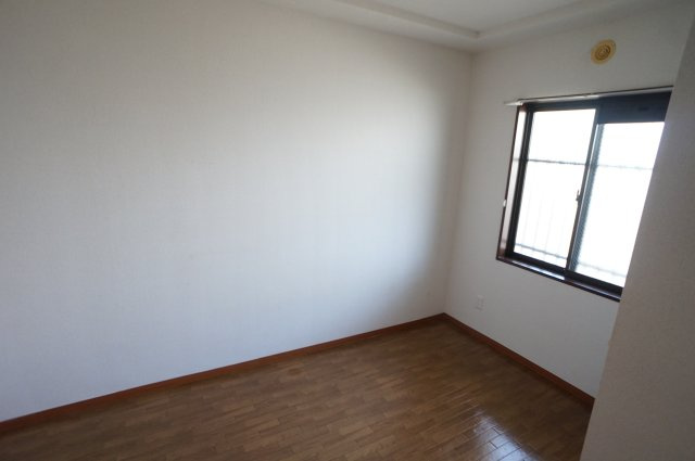 アルヴェレット【当社管理物件】の洋室|洋室