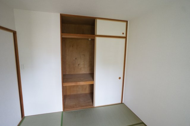 アルヴェレット【当社管理物件】の収納|和室　収納