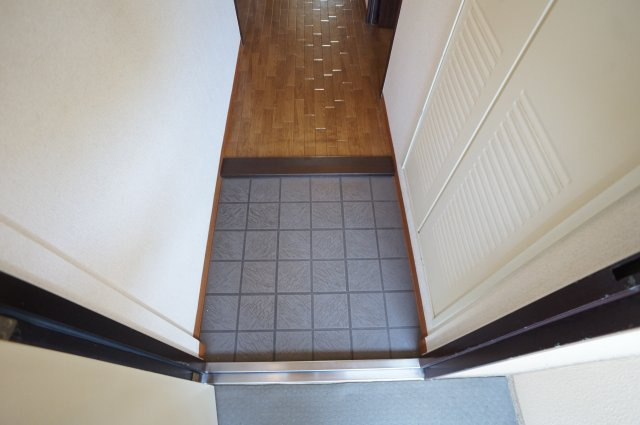 アルヴェレット【当社管理物件】の玄関|玄関