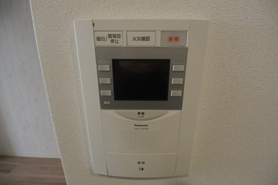 【セキュリティ】 | プレサンス天神橋筋六丁目ヴォワール | モニター付きインターホンです