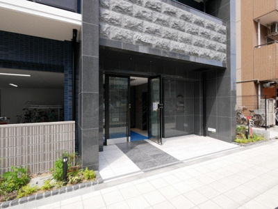 【エントランス】 | プレサンス天神橋筋六丁目ヴォワール | 清潔なエントランスです