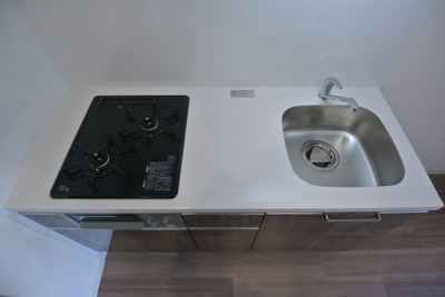 【キッチン】 | プレサンス天神橋筋六丁目ヴォワール | コンパクトなキッチンで掃除もラクラク