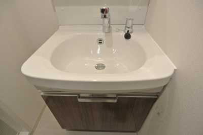 【洗面所】 | プレサンス天神橋筋六丁目ヴォワール | 忙しい朝には欠かせない洗面所です