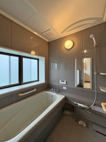 七ヶ浜町境山2丁目　広々9DK住宅♪の浴室