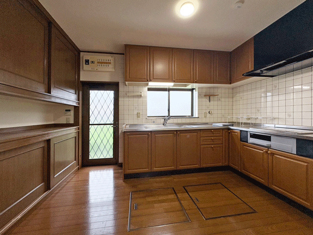 七ヶ浜町境山2丁目　広々9DK住宅♪のキッチン