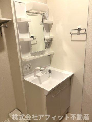 【洗面所】 | コーポ藤原Ⅵ | 洗髪洗面化粧台