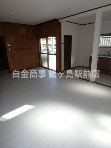 HMH坂戸市中富町中古戸建の居間・リビング