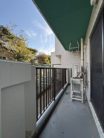 サン・ビーチ美松のバルコニー