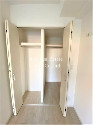 【収納】 | アーバネックス北堀江ll | たっぷり入るウォークインクローゼット！整理整頓をサポート！