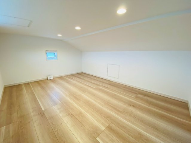 中古戸建　ナリタリンクスプレイス　２６号の洋室