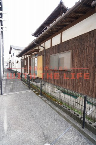 グランディール中広Ⅱ【10,000円キャッシュバック対象物件】のバルコニー|お洗濯にも便利なバルコニー付き