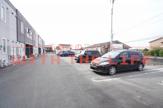 グランディール中広Ⅱ【10,000円キャッシュバック対象物件】の駐車場|駐車場があります
