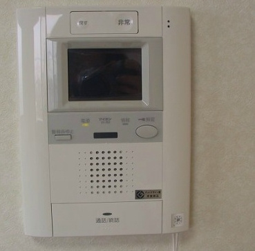 【セキュリティ】 | ルーブル高円寺参番館 | モニター付きインターホンで防犯面も安心です！