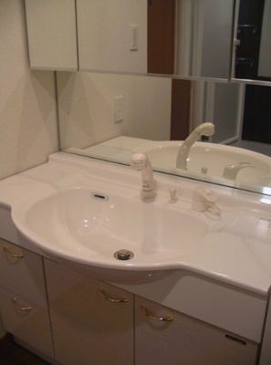 【独立洗面台】 | ルーブル高円寺参番館 | 嬉しい独立洗面台付き。