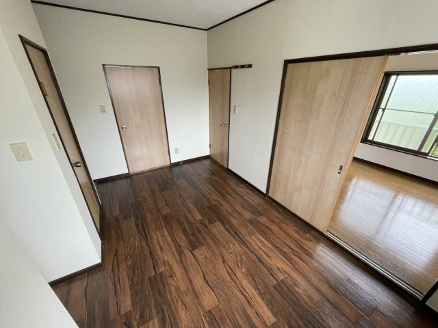 まるみハイツの居間・リビング