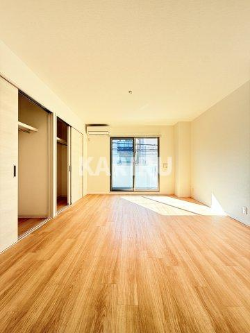 京橋オリエンタルキューブの居間・リビング