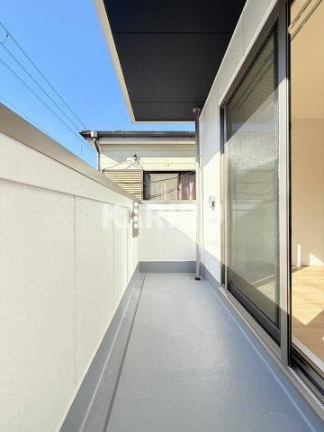 京橋オリエンタルキューブのバルコニー