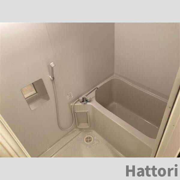 S-FORT江坂Fioreの浴室