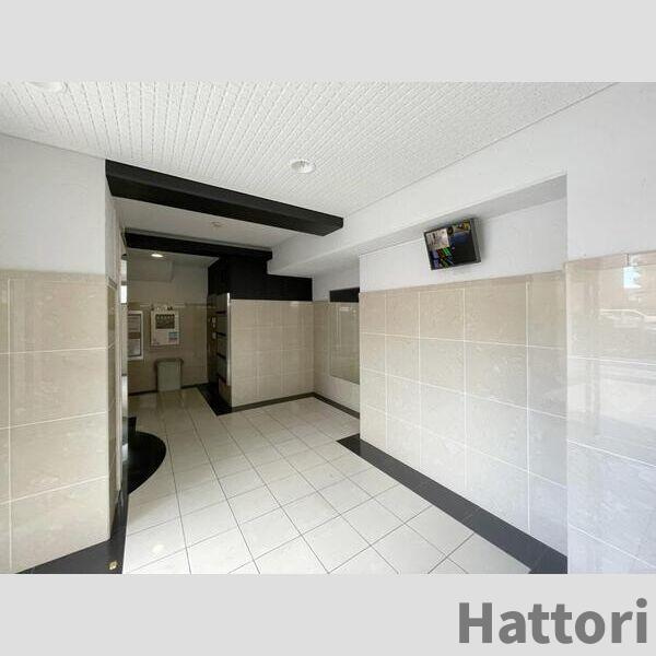 S-FORT江坂Fioreのロビー