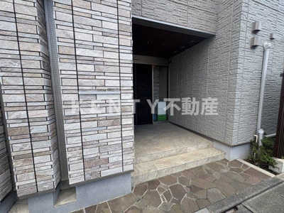 【エントランス】 | Ａｒｖｅｎｓｅ南雪谷 | 落ち着いたエントランスです