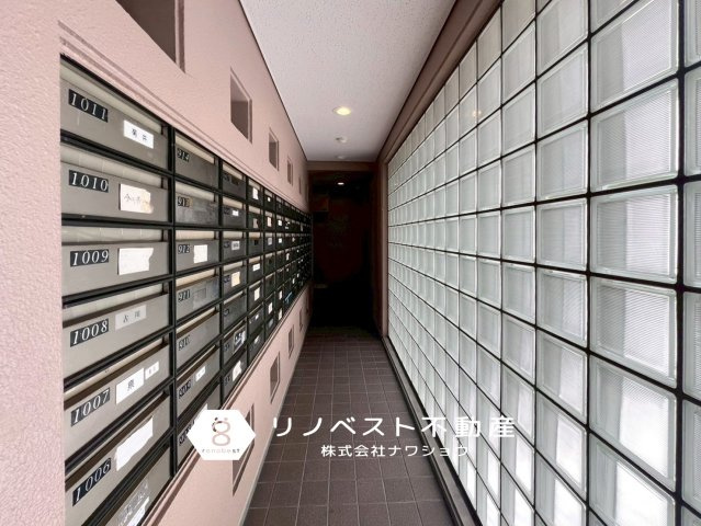 アドリーム石切山手の設備|山が近く、大阪に住みながら自然を感じられる立地です◎
電車約20分で難波まで行けますので、交通アクセスも良好！