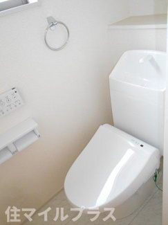 【トイレ】 | 郡山市安積町南長久保1丁目新築一戸建て3棟 | 落ち着いた色調のトイレです