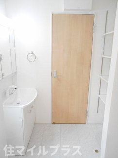 【独立洗面台】 | 郡山市安積町南長久保1丁目新築一戸建て3棟 | 独立洗面化粧台が付いています