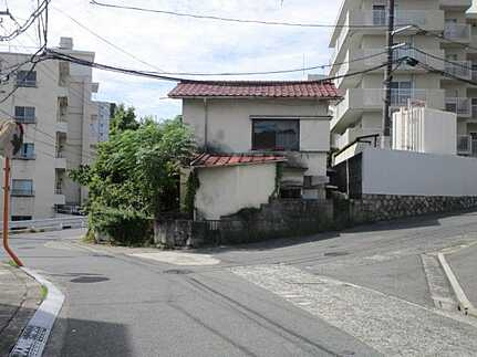 広島市東区牛田旭2丁目　土地の前面道路含む現地写真