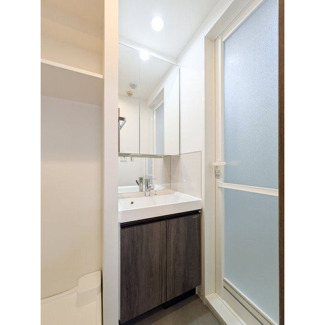 コンフォリア南品川の独立洗面台