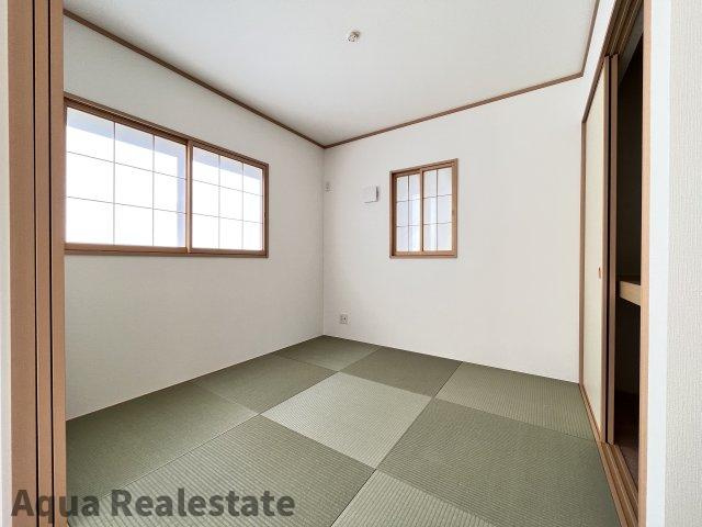 高松市鶴市町の新築一戸建の和室|和室ならではの温かな和の空間で寛ぎの時間を過ごせます