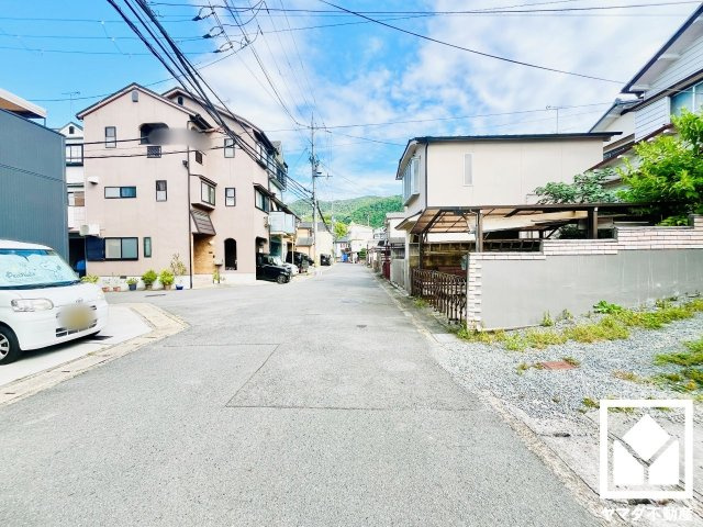 伏見区日野野色町の前面道路含む現地写真