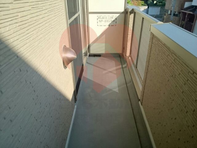 【バルコニー】 | カレント・レジデンス