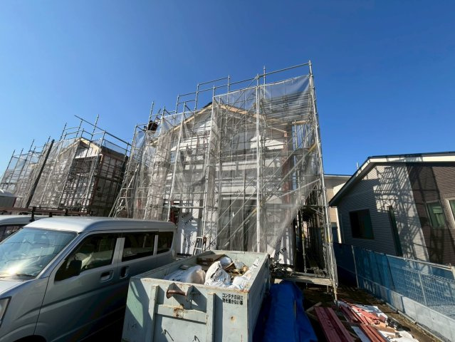 小山市城西　２期の外観|建築中の様子が見られるのも今だけ！ぜひ、お気軽にお問い合わせください♪
※2025年10月撮影