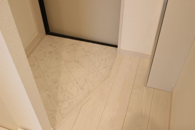 ジュメイラ蕨の玄関