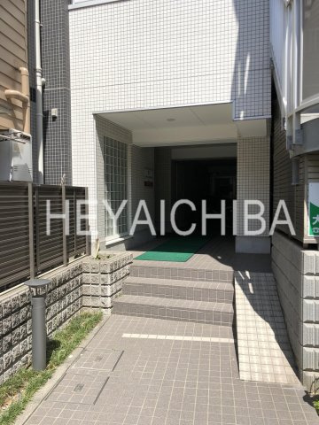 シナノレジデンスのエントランス