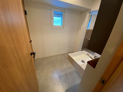 北新宿サマリアマンションの洗面所