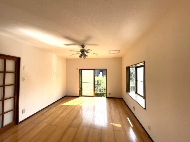 山武市沖渡売り戸建住宅の居間・リビング