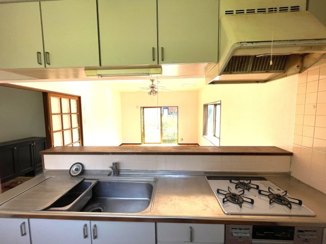 山武市沖渡売り戸建住宅のキッチン