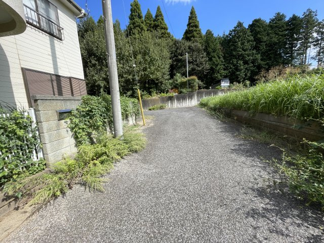 山武市沖渡売り戸建住宅の前面道路含む現地写真