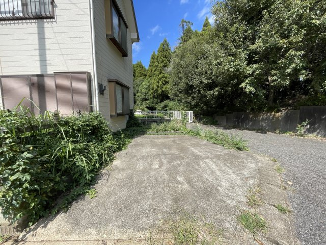 山武市沖渡売り戸建住宅の駐車場