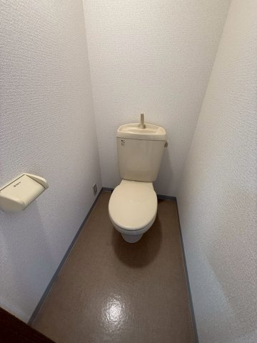 デイグラン上新庄　仲介手数料無料のトイレ