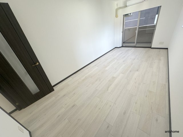 ディナスティ松屋町Ⅱ　仲介手数料無料の居間・リビング